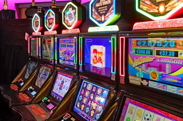 ความลับของผู้เล่นที่มีงบประมาณจำกัดที่ชนะใหญ่ในเกมสล็อต KUBET คาสิโน